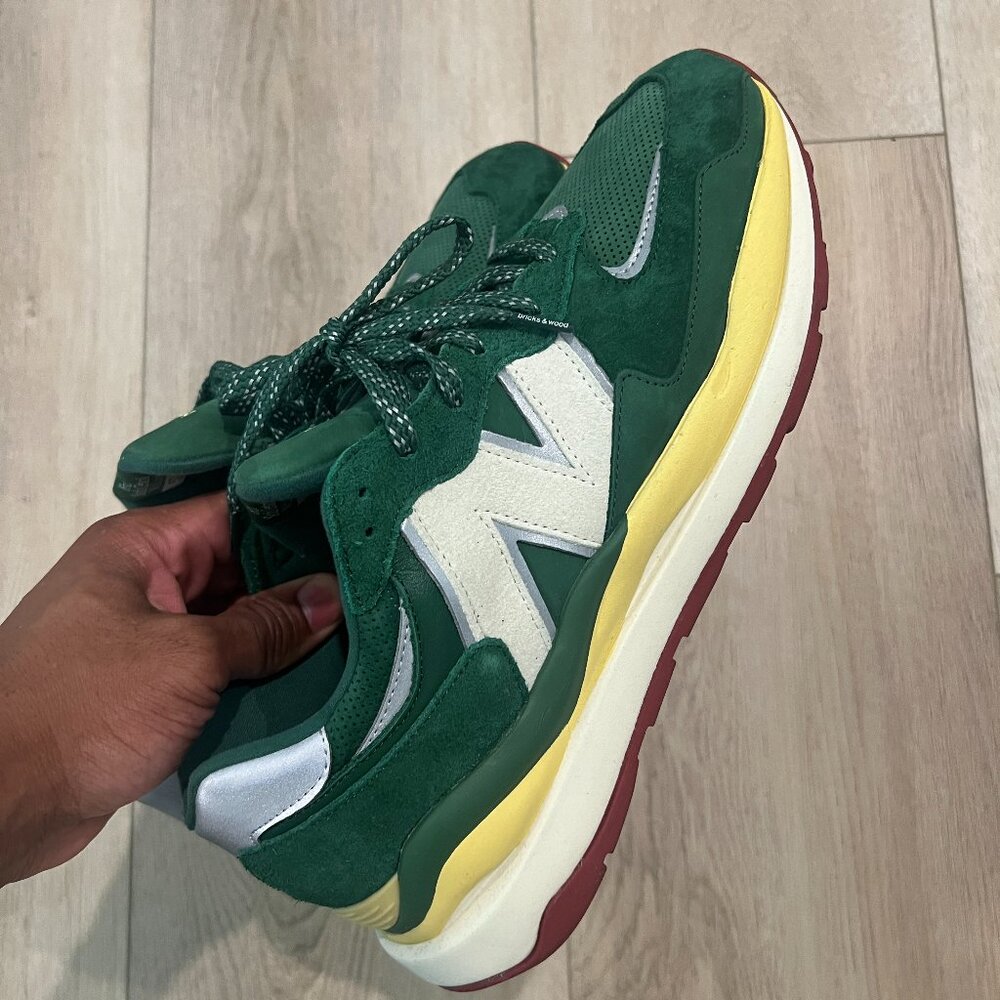 Men's New Balance Bricks & Wood x 57/40